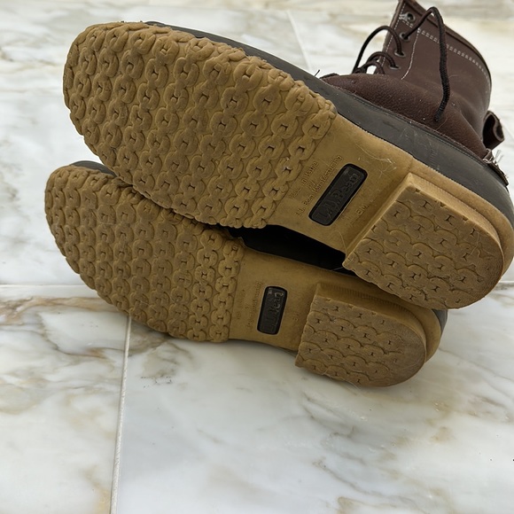 L.L. Bean Shearling Lined Bean Boots - Picture 5 of 7